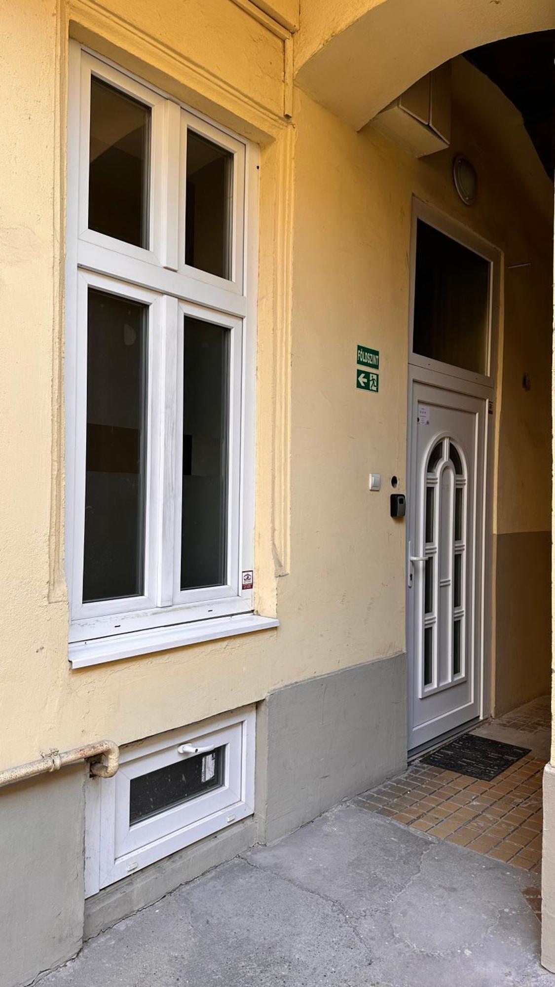 Apartamento Home, Far Away From 2 Budapest